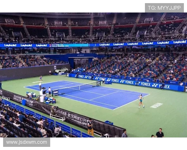 武汉网球队快速转型引发热议网球运动的新篇章与挑战 武汉网球队快速转型引发热议网球运动的新篇章与挑战