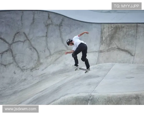 武汉滑板队心理素质排名第七揭秘滑板运动员的心理挑战与成长之路 武汉滑板队心理素质排名第七揭秘滑板运动员的心理挑战与成长之路