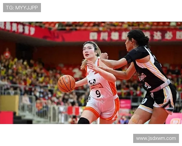 WCBA四川女篮迎战河南队全力争胜展现实力与团队精神