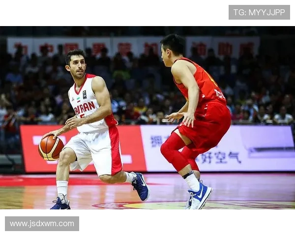 伊朗男篮对决俄罗斯男篮精彩赛事回顾与分析 伊朗男篮对决俄罗斯男篮精彩赛事回顾与分析