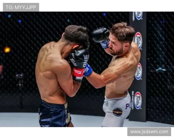 安迪苏瓦与戴维特的巅峰对决谁将成为拳坛新王者