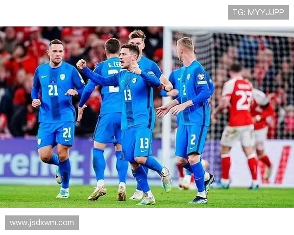 日本与哈萨克足球比赛直播实时比分更新及精彩瞬间回顾 日本与哈萨克足球比赛直播实时比分更新及精彩瞬间回顾