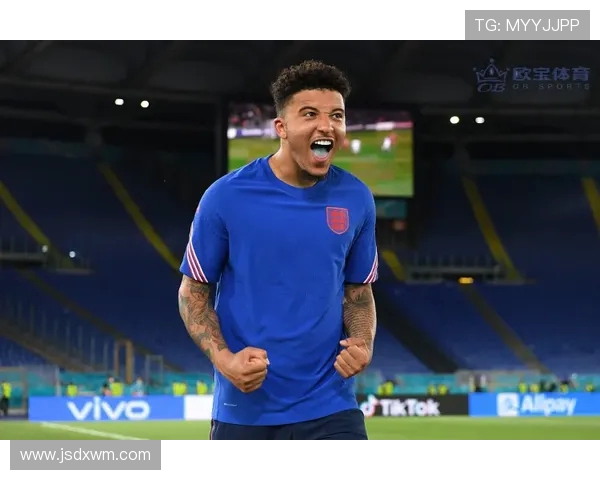 楚阿梅尼的崛起与挑战：探讨年轻球员在足球世界中的发展与未来潜力