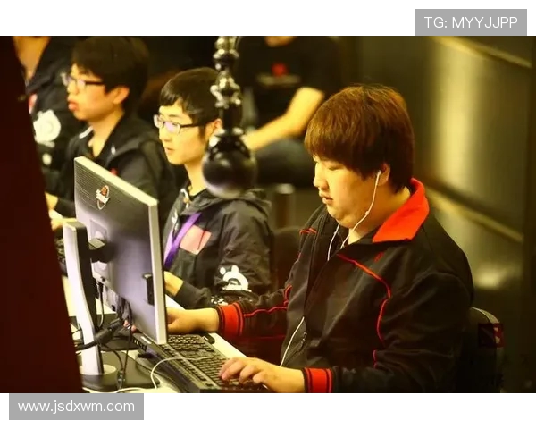 DOTA2专题：深入解析WE战队在比赛中展现的快速反应与战术执行力