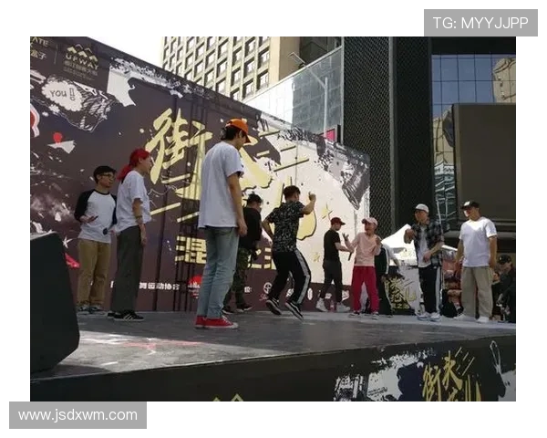 全国街舞大赛积分榜更新成都街舞队以绝对优势领先全场 全国街舞大赛积分榜更新成都街舞队以绝对优势领先全场