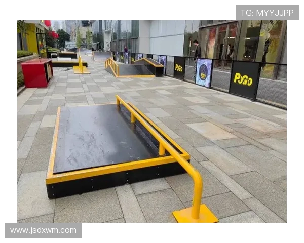 成都滑板队快攻战术分析与比赛表现的深度探讨